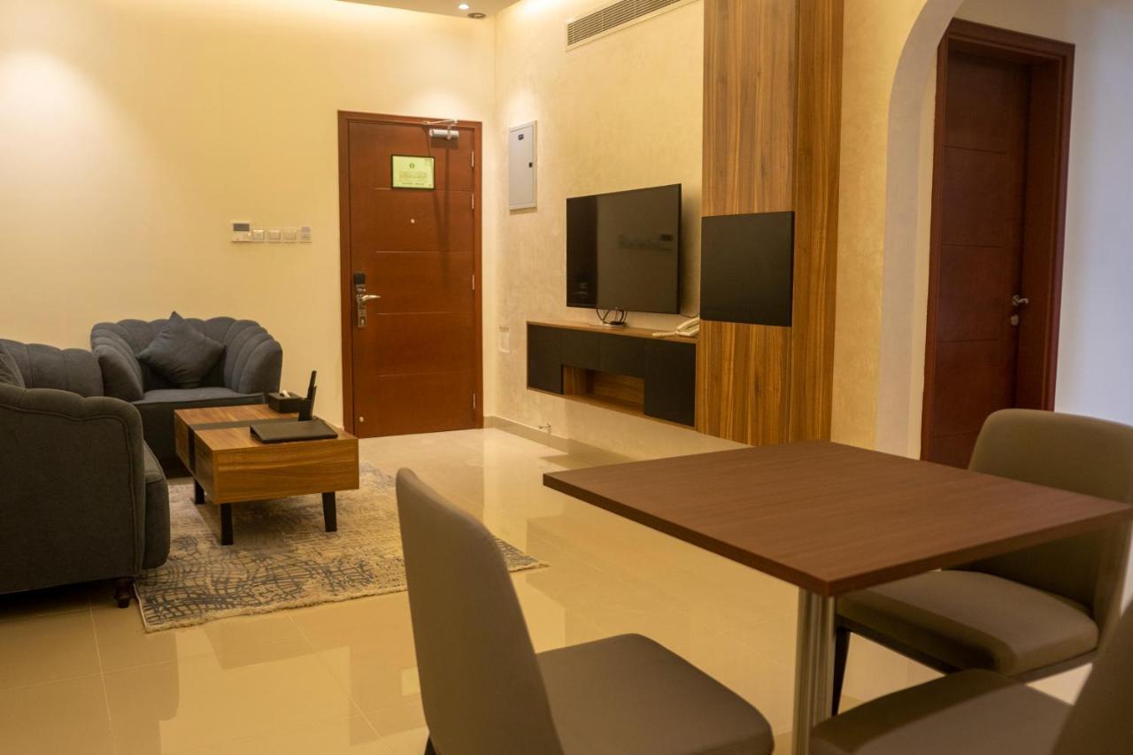 The Plaza Hotel & Resort Salalah Exterior photo