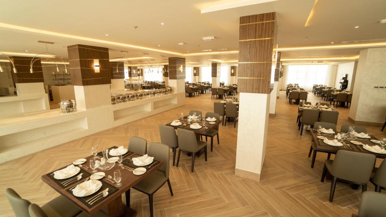 The Plaza Hotel & Resort Salalah Exterior photo